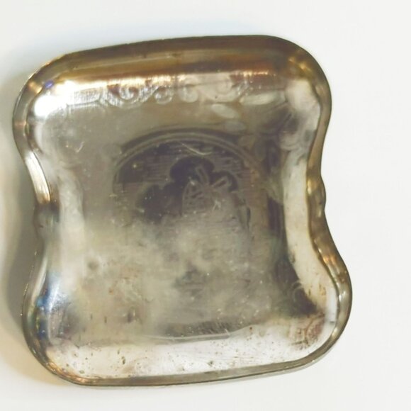 Vintage Silver Plate Trinket Pill Box Engraved with Windmill Dutch Scene - Picture 6 of 7